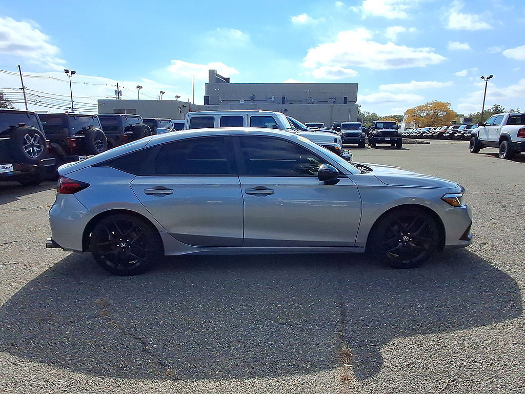 Used 2022 Honda Civic Sport image 32