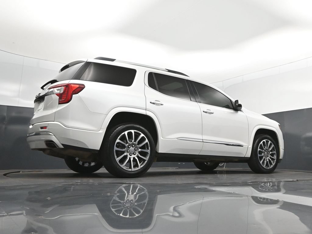 Used 2021 GMC Acadia Denali w/ Denali Technology Package FWD image 42