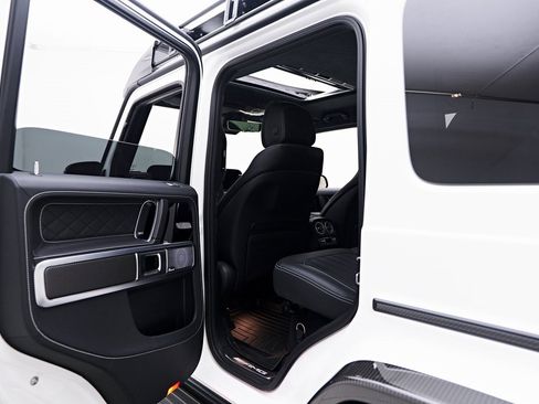 Used 2023 Mercedes-Benz G 63 AMG Squared image 36
