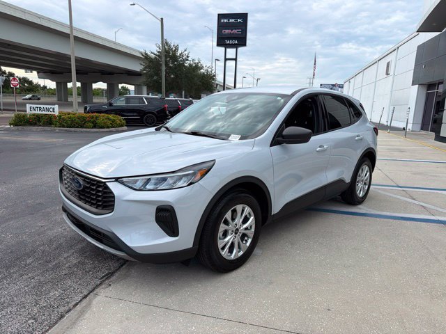 Used 2025 Ford Escape Active FWD image 3
