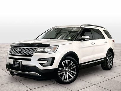 Used 2017 Ford Explorer Platinum