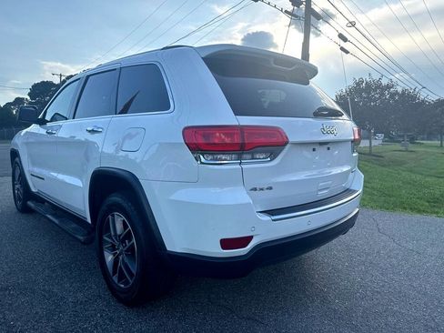 Used 2018 Jeep Grand Cherokee Limited image 8