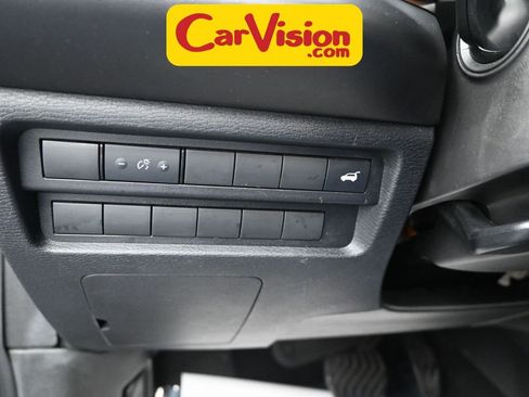 Used 2024 Mitsubishi Outlander SE image 23