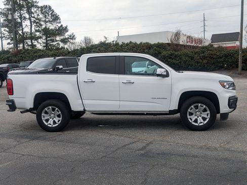 Used 2022 Chevrolet Colorado LT w/ Luxury Package image 3