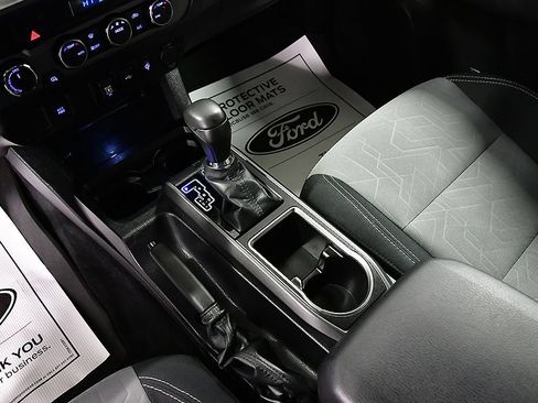 Used 2023 Toyota Tacoma TRD Sport AWD/4WD image 23
