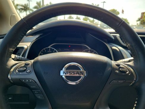 Used 2019 Nissan Murano SL image 23