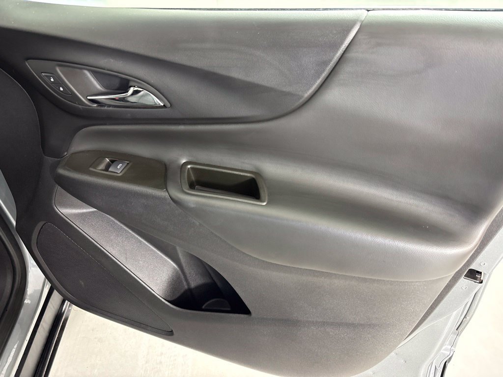 Used 2024 Chevrolet Equinox LT FWD image 15