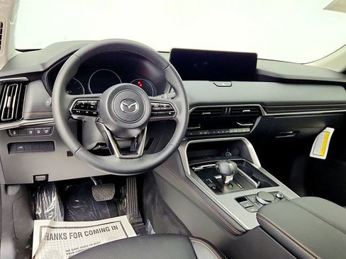 Used 2025 MAZDA CX-90 3.3 Turbo w/ Preferred Package AWD/4WD image 13