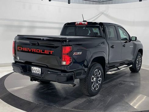 Used 2023 Chevrolet Colorado Z71 w/ Z71 Convenience Package 2 image 11