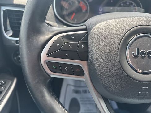 Used 2020 Jeep Cherokee High Altitude AWD/4WD image 16