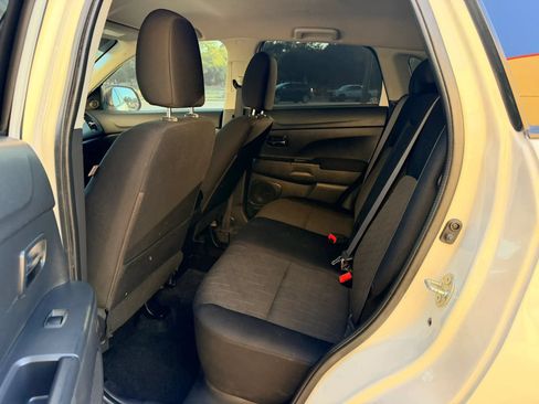 Used 2021 Mitsubishi Outlander Sport LE FWD image 11