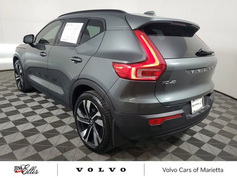 Used 2026 Volvo XC40 B5 Ultra w/ Climate Package image 5