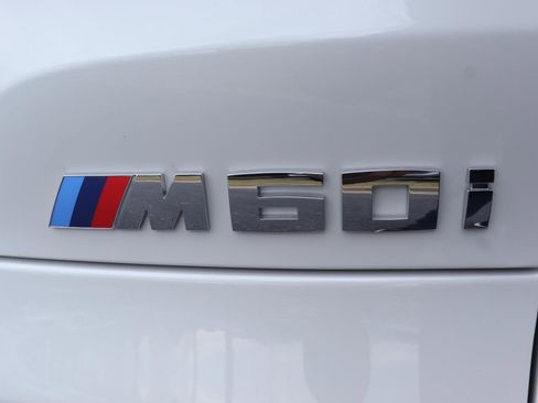 Used 2024 BMW X5 M60i image 11