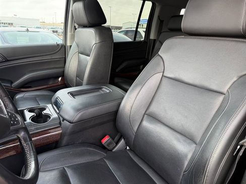 Used 2019 GMC Yukon XL SLT image 13