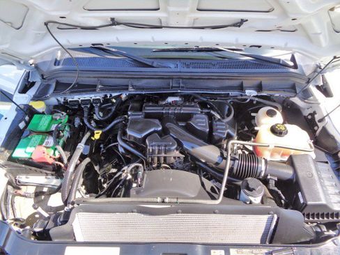 Used 2015 Ford F250 XL image 12