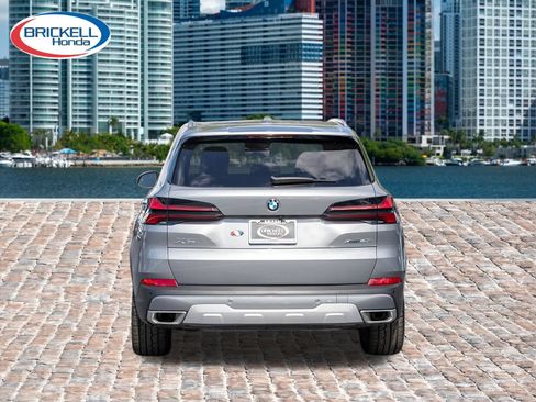 Used 2025 BMW X5 xDrive40i w/ Climate Comfort Package AWD/4WD image 6
