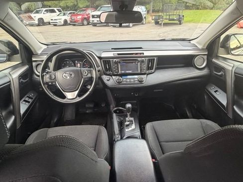Used 2018 Toyota RAV4 XLE w/ Plus Extra Value Package AWD/4WD image 3