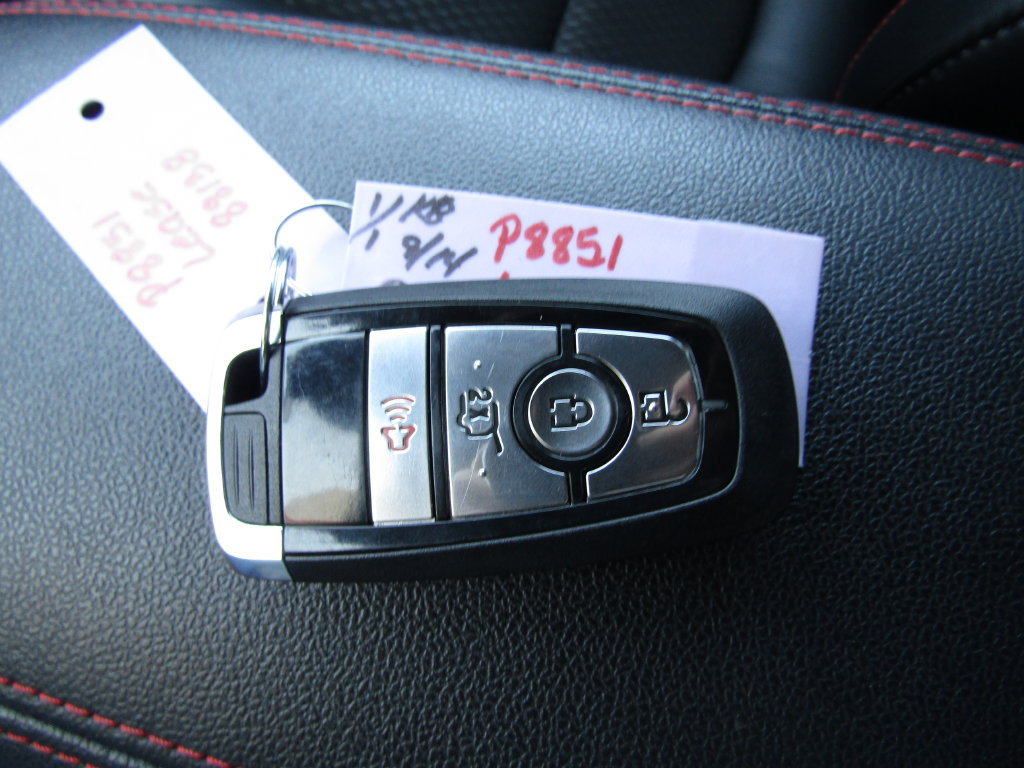 Used 2025 Ford Escape ST-Line AWD/4WD image 16