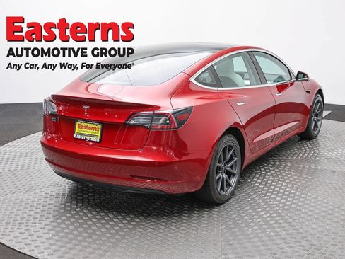 Used 2019 Tesla Model 3 Standard Range Plus RWD image 5