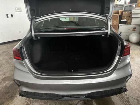 Certified 2024 Kia Forte GT-Line image 22