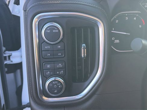 Used 2023 GMC Sierra 3500 SLT w/ SLT Premium Package image 10