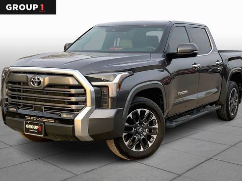 Used 2025 Toyota Tundra Limited image 1