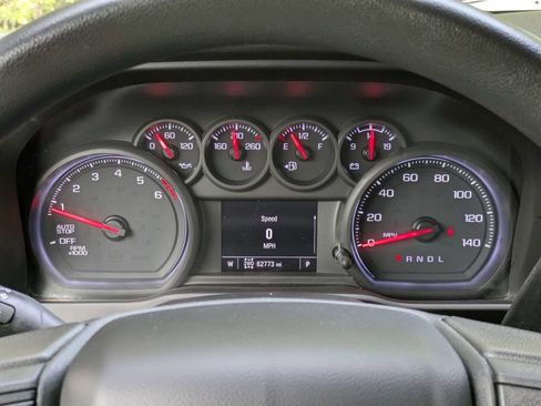 Used 2023 Chevrolet Silverado 1500 Custom AWD/4WD image 26