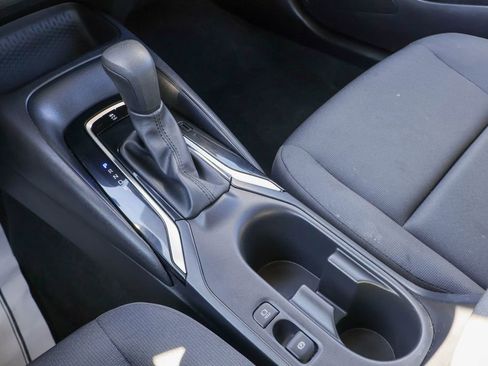 Used 2024 Toyota Corolla LE image 15