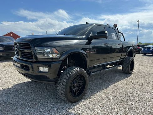 Used 2017 RAM 2500 Big Horn w/ Sport Appearance Group AWD/4WD image 5
