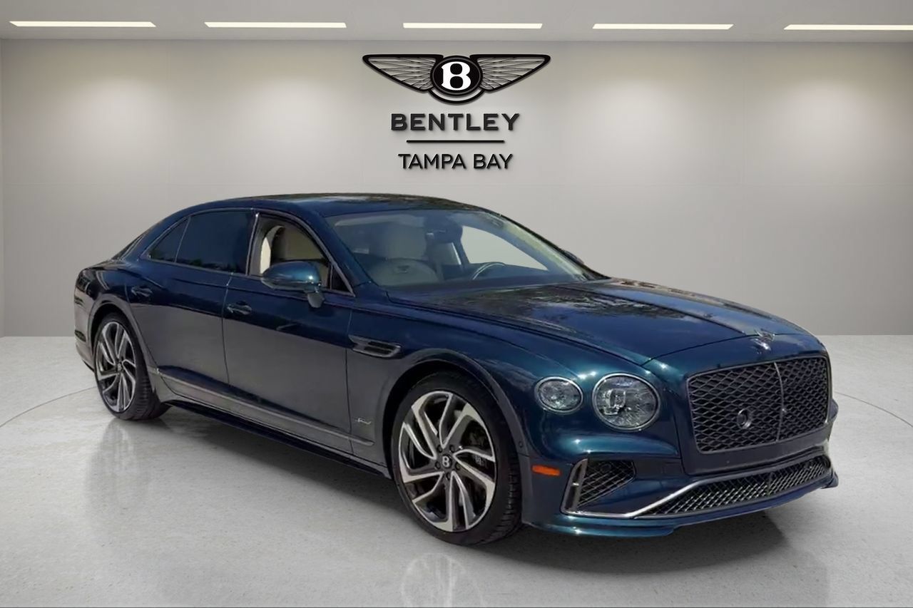 Used 2025 Bentley Flying Spur Plug-In Hybrid AWD/4WD image 6