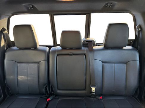 Used 2015 Ford F250 Lariat w/ Chrome Package image 17