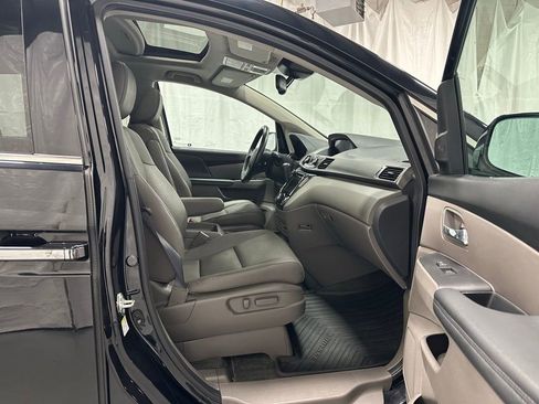 Used 2016 Honda Odyssey Touring Elite image 59