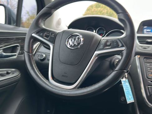 Used 2016 Buick Encore SUV image 22