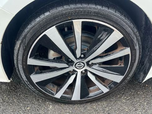 Used 2021 Nissan Altima 2.0 SR image 9