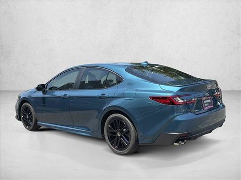 New 2026 Toyota Camry SE FWD image 8