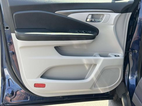 Used 2019 Honda Ridgeline RTL-T image 20