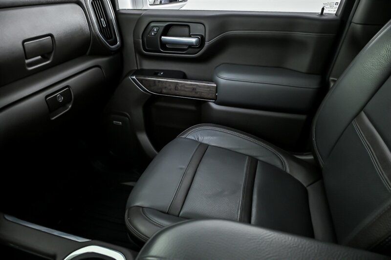 Used 2020 GMC Sierra 2500 Denali w/ Denali Ultimate Package AWD/4WD image 35
