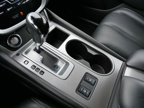 Used 2020 Nissan Murano SL image 31