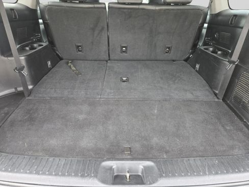 Used 2015 Toyota Highlander XLE AWD/4WD image 9