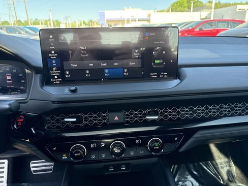 Certified 2024 Honda Accord Sport image 23