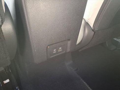 Used 2025 Mitsubishi Eclipse Cross SEL AWD/4WD image 16