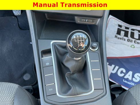 Used 2020 Volkswagen Jetta S FWD image 23