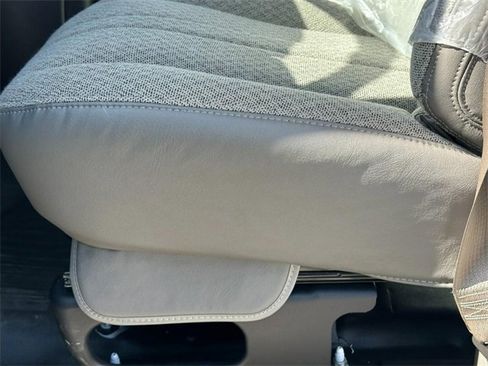 New 2025 Chevrolet Express 2500 RWD 2500 135" w/ Driver Convenience Package image 10