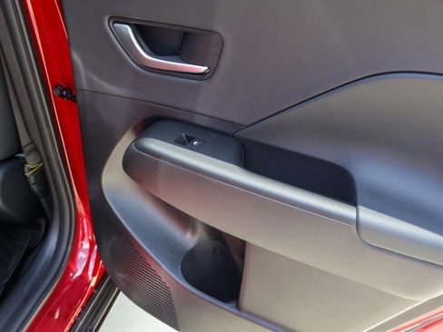 New 2026 Hyundai Kona Limited FWD image 24