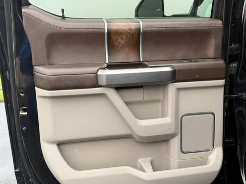 Used 2019 Ford F450 Limited image 40