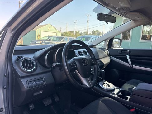 Used 2011 MAZDA CX-7 i Sport w/ Convenience Pkg image 9