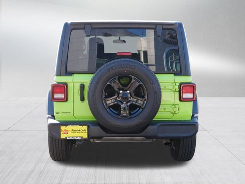 Used 2021 Jeep Wrangler Unlimited Sport image 6