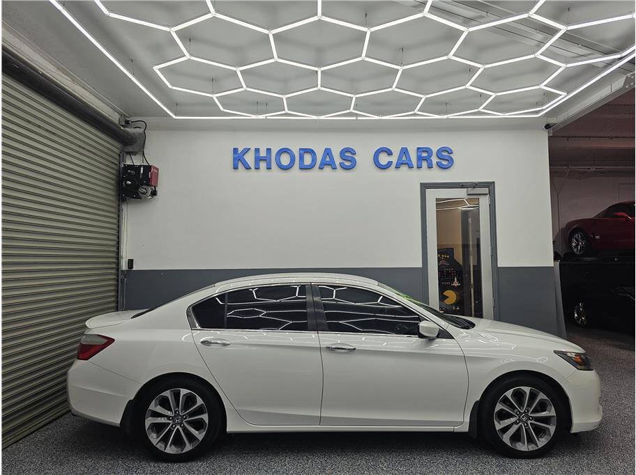 Used 2014 Honda Accord Sport image 5