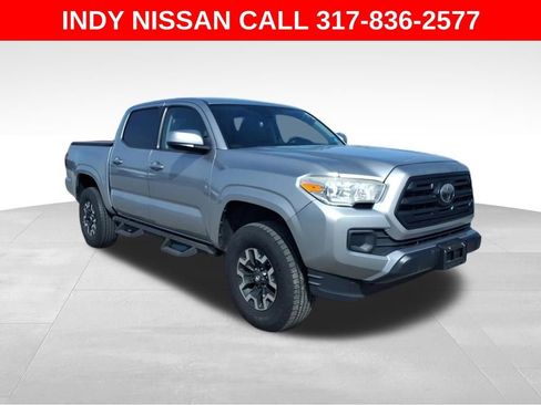 Used 2018 Toyota Tacoma SR w/ SR Convenience Package image 1