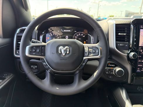 New 2026 RAM 1500 Big Horn AWD/4WD image 20